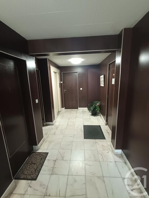  Appartement � louer 3 pi�ces 75 m�