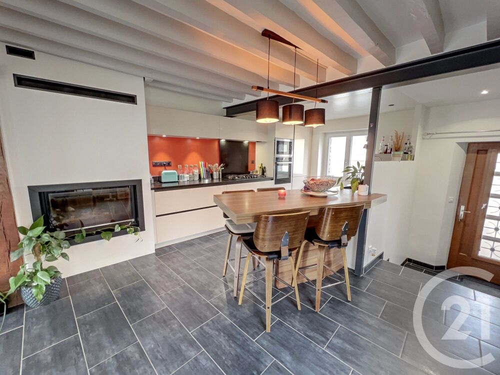 EPONE - SANS TRAVAUX - MAISON DE VILLE de 4 CHAMBRES ave....