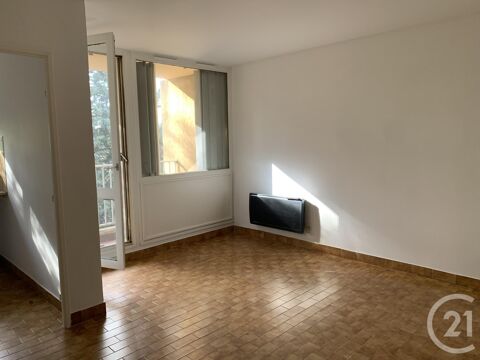   Location Appartement Appartement - 1 pièce(s) - 27 m²