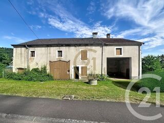 Maison 4 pièces 370 m² · à Raddon Et Chapendu · 370 m² · 119 000 €