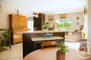  Maison � vendre 7 pi�ces 285 m�