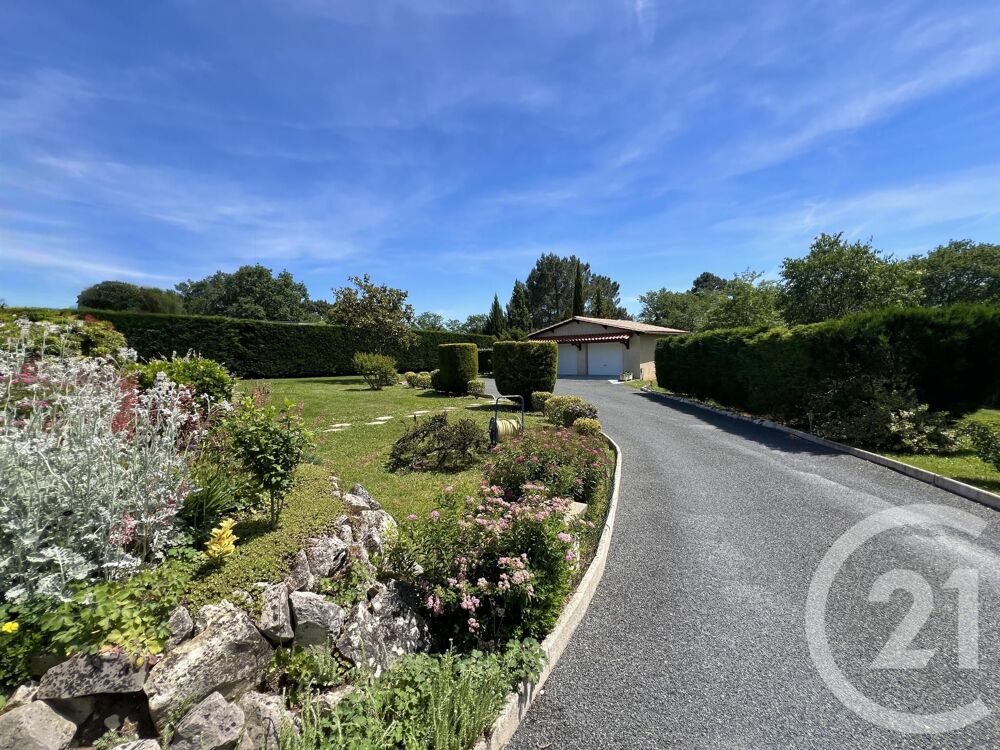 vente Maison - 4 pièce(s) - 321 m² Montpon-Ménestérol (24700)