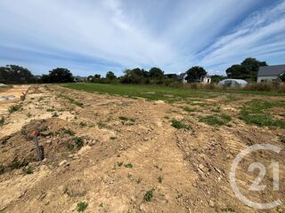  Terrain à vendre 593 m²