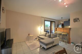  Appartement à louer 2 pièces 50 m²
