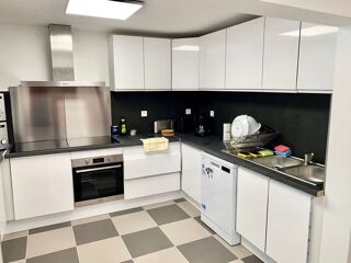  Colocation � louer 1 pi�ce 140 m�