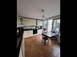  Colocation � louer 8 pi�ces 200 m�