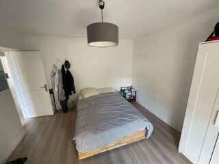  Colocation  louer 10 pices 180 m