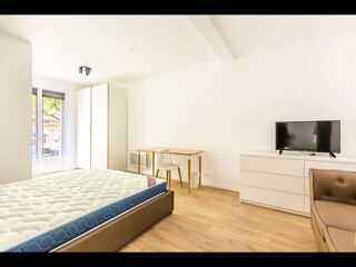  Colocation � louer 10 pi�ces 250 m�