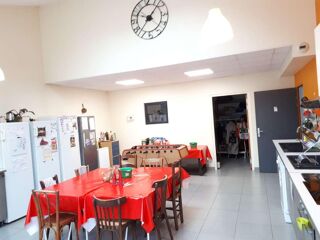  Colocation � louer 10 pi�ces 250 m�