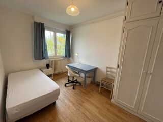  Colocation � louer 8 pi�ces 140 m�