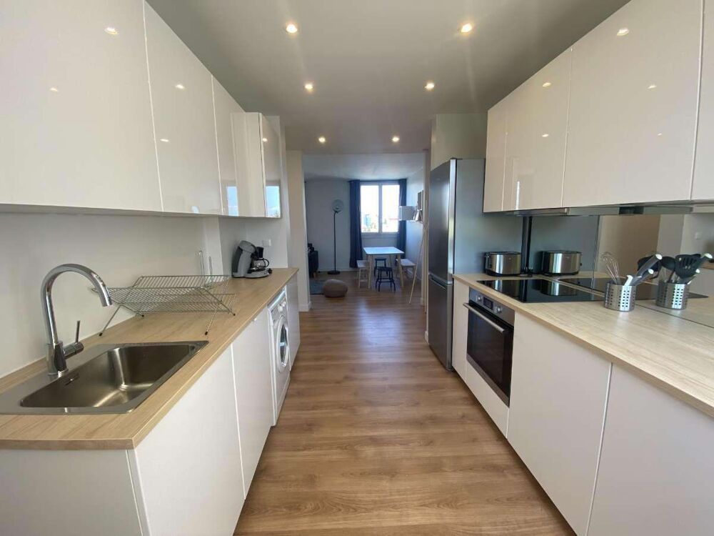 Annonce location colocation 5 pièces de 82m2 à Villeurbanne (69100