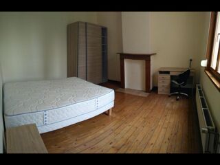  Colocation � louer 8 pi�ces 130 m�