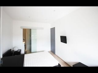  Colocation � louer 8 pi�ces 200 m�