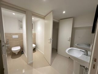  Colocation � louer 10 pi�ces 300 m�