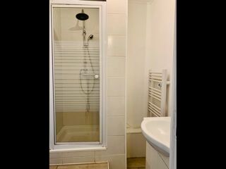  Colocation � louer 10 pi�ces 300 m�