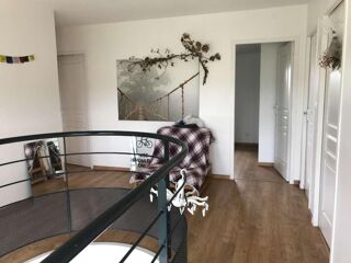  Colocation � louer 8 pi�ces 240 m�