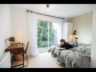  Colocation � louer 10 pi�ces 350 m�