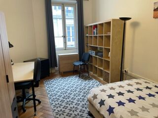  Colocation � louer 7 pi�ces 250 m�