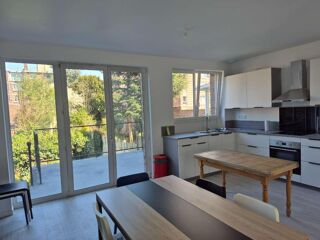  Colocation � louer 9 pi�ces 160 m�