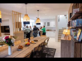  Colocation � louer 10 pi�ces 180 m�