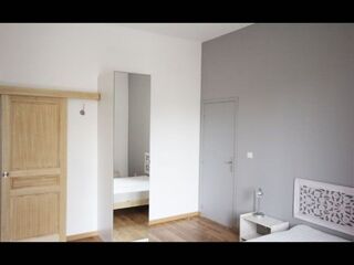  Colocation � louer 9 pi�ces 300 m�