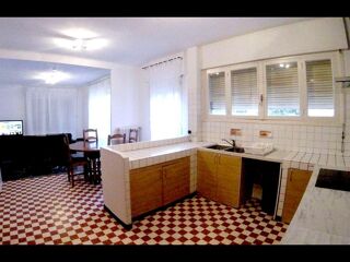  Colocation � louer 7 pi�ces 165 m�