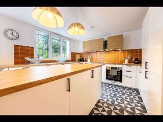  Colocation � louer 10 pi�ces 220 m�