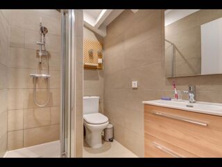  Colocation � louer 10 pi�ces 300 m�