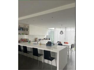  Colocation � louer 10 pi�ces 300 m�