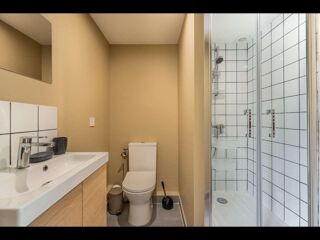  Colocation � louer 6 pi�ces 220 m�