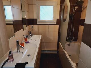  Colocation � louer 6 pi�ces 140 m�