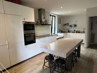  Colocation � louer 9 pi�ces 148 m�