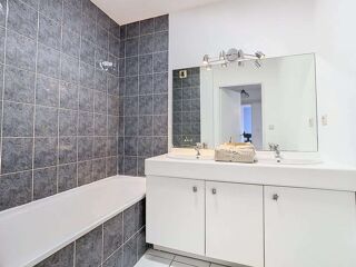  Colocation � louer 5 pi�ces 104 m�