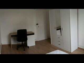  Colocation � louer 8 pi�ces 180 m�