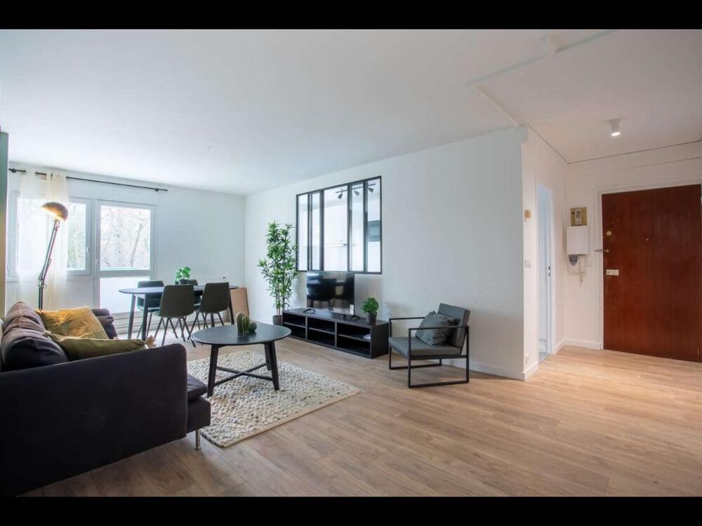 location Colocation - 5 pi�ce(s) - 90 m� Noisy-le-Grand (93160)