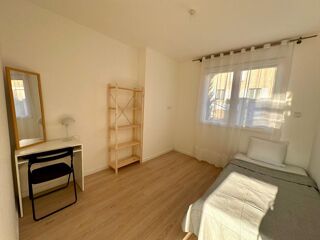  Colocation � louer 10 pi�ces 300 m�