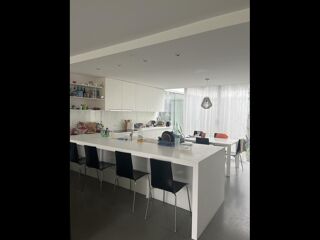  Colocation � louer 10 pi�ces 200 m�