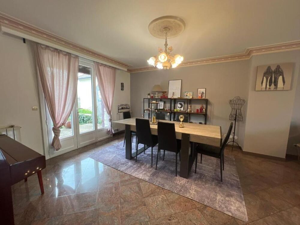 location Colocation - 7 pi�ce(s) - 260 m� Villiers-sur-Marne (94350)