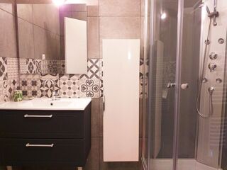  Colocation � louer 6 pi�ces 100 m�