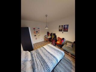  Colocation � louer 4 pi�ces 130 m�