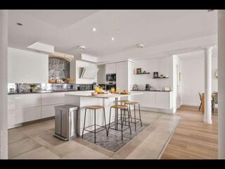  Colocation � louer 6 pi�ces 216 m�