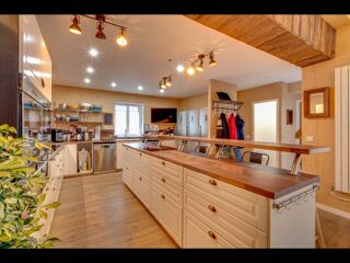  Colocation � louer 10 pi�ces 300 m�