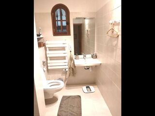  Colocation � louer 8 pi�ces 160 m�