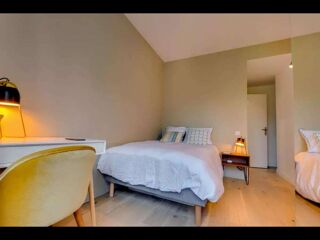  Colocation � louer 10 pi�ces 350 m�