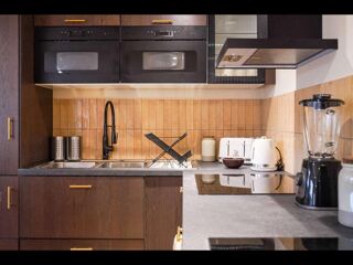  Colocation � louer 10 pi�ces 350 m�