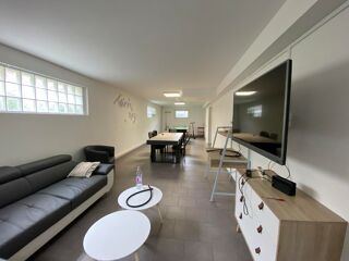  Colocation � louer 10 pi�ces 350 m�