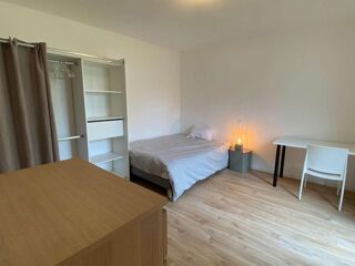  Colocation � louer 6 pi�ces 105 m�