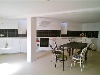  Colocation � louer 9 pi�ces 210 m�