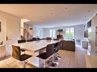  Colocation � louer 10 pi�ces 200 m�