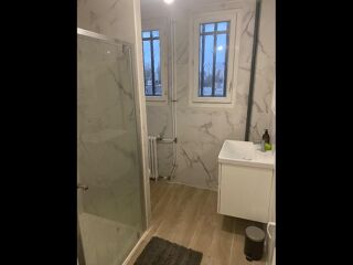  Colocation � louer 6 pi�ces 150 m�